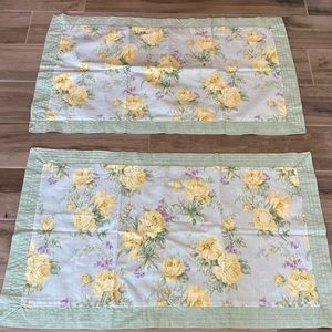 Laura Ashley Lifestyles Lot of 2 floral pillow shams